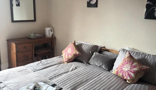 Classic Double Room