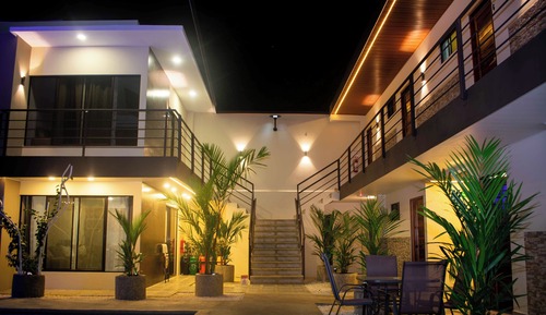 Deluxe Villa