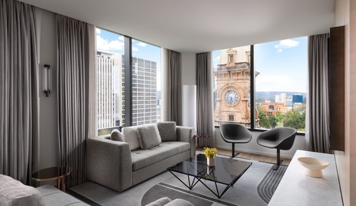 Executive Suite, 1 King Bed, Non Smoking, Tower