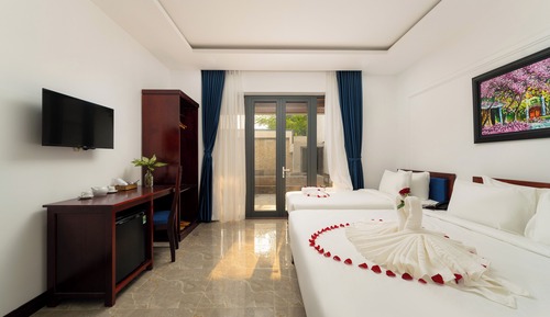 Deluxe Triple Room