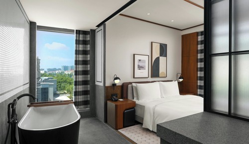 Collection Suite Room