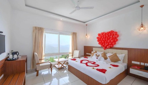 Luxury Double Room, Balcony, Mountain View