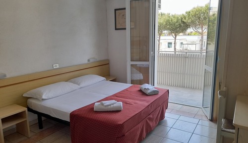 Superior Double or Twin Room, Balcony, Pool View