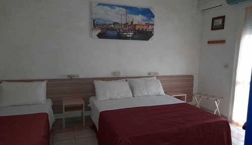 Superior Triple Room, Balcony