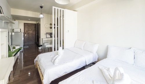 Signature Condo, Multiple Beds, Refrigerator & Microwave