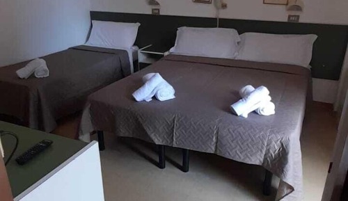 Classic Triple Room