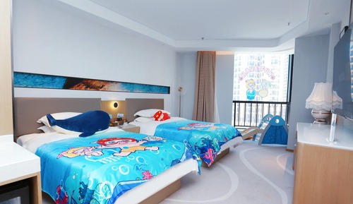 Family Room, 2 Twin Beds, Non Smoking (Deluxe)