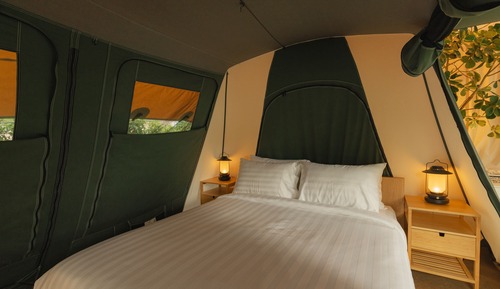 Superior Tent, 1 Queen Bed, Garden View