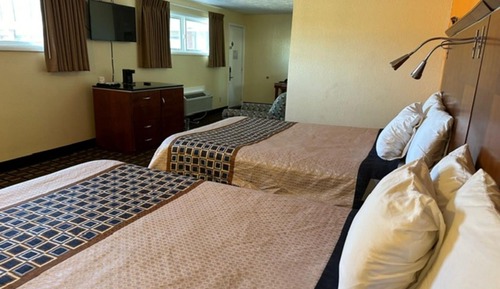 Room, 2 Queen Beds