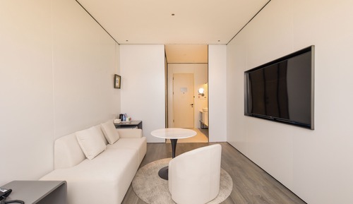 Superior Twin Room, No Windows