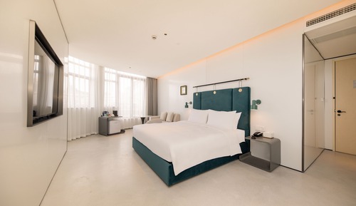 Romantic Double Room, Terrace, City View