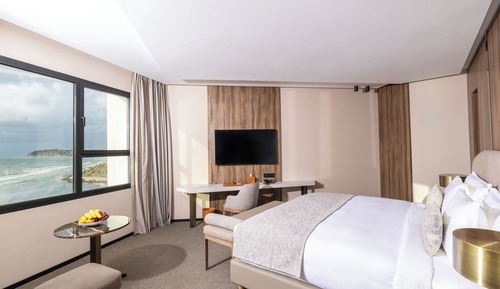 Deluxe Room, 1 King Bed