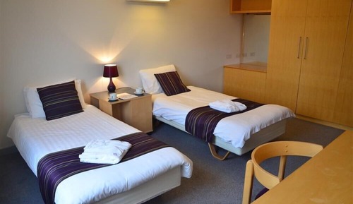 Murray Edwards Twin Ensuite B&B