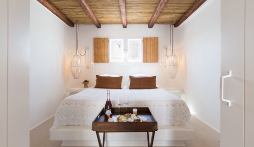 Room House with Private Terrace