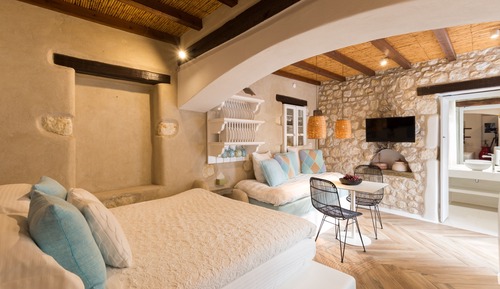 Kallos Estate with private pool