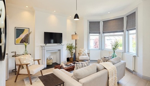 Apartment (3 Bedrooms)