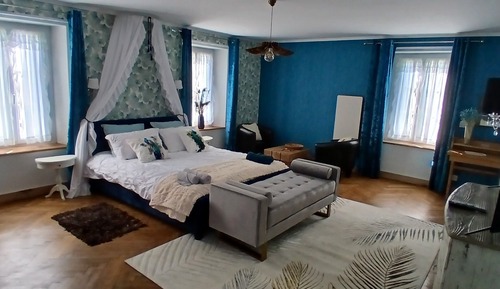 Triple Room, Multiple Beds, Non Smoking, Connecting Rooms
