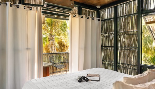 Design Tree House, 1 King Bed, Air conditioning, Garden View