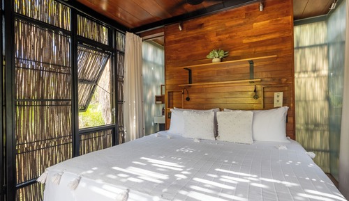 Deluxe Tree House Suite with Balcony & Garden View