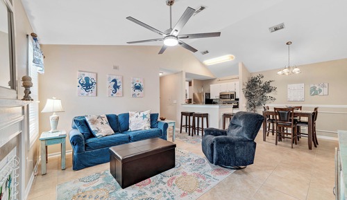 Condo, 1 King Bed with Sofa bed, Hot Tub, Garden View (Colony Club G8)