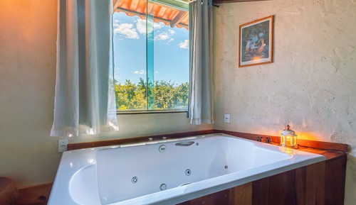Premium Suite