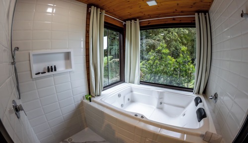 Exclusive Cabin