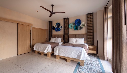 Grand Quadruple Room