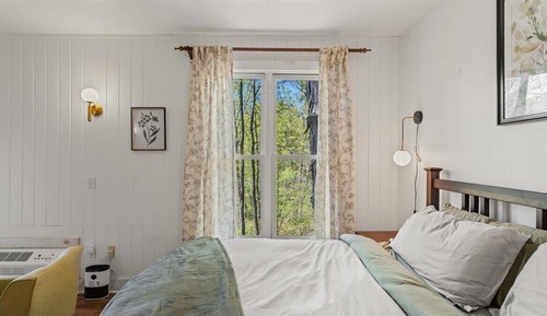 Executive Studio Suite, 1 King Bed, Mountain View