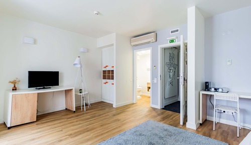 Standard Room, 2 Twin Beds, Private Bathroom