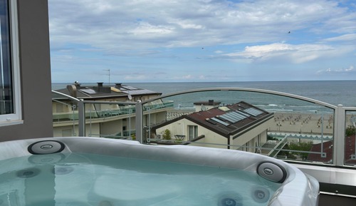 Suite, Hot Tub, Sea View