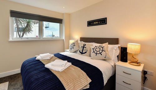 Deluxe Apartment, Beach View