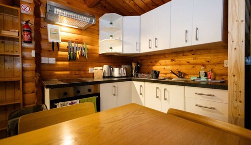 Comfort Cabin