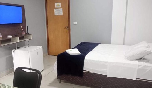 Deluxe Suite, Non Smoking, City View