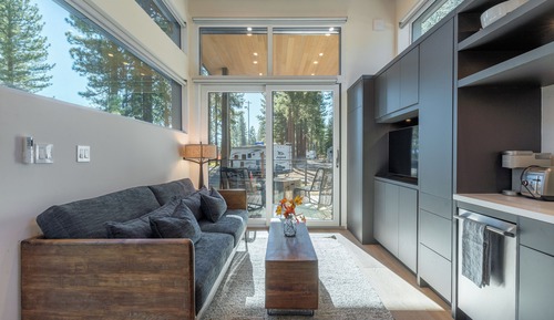 Deluxe Cabin