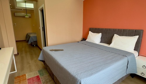 Family Triple Room, City View