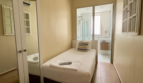 Single Room, City View