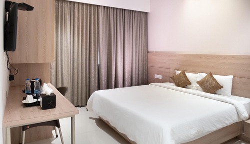 Deluxe Room, 1 Bedroom, City View