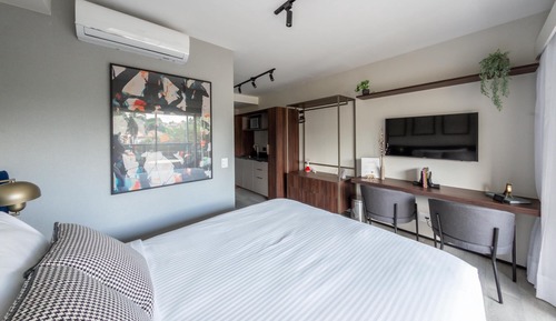 Standard Suite