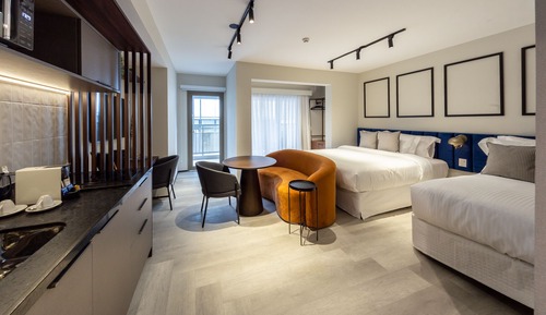 Family Studio Suite
