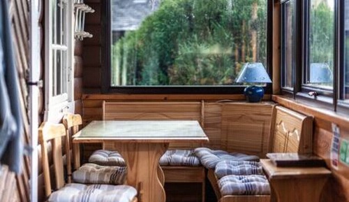 Traditional Cabin