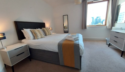 Premium Apartment, 2 Bedrooms, Balcony (1104)