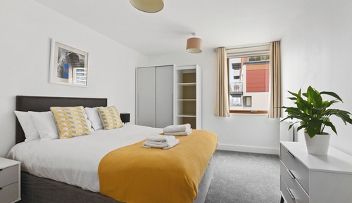 Deluxe Apartment, 2 Bedrooms, Balcony (803)