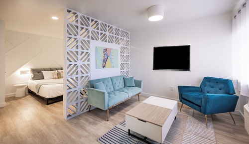 Suite, 1 King Bed, Kitchen