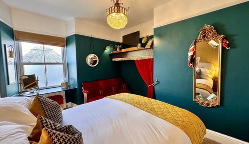 Premier Room