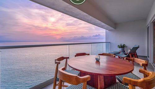 Exclusive Apartment