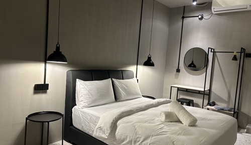 Executive Suite