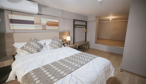 Superior Suite