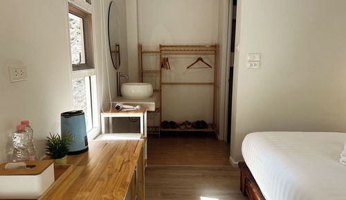 Deluxe Room, 1 King Bed