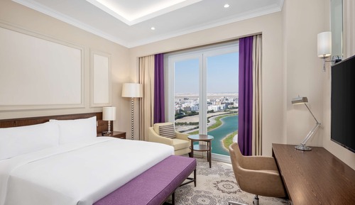 Suite, 3 Bedrooms