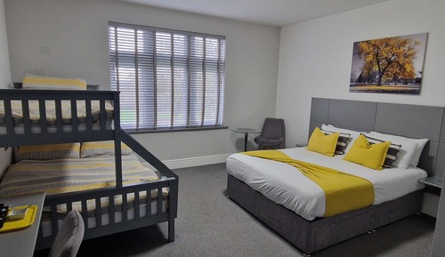 Family Double Room, Multiple Beds, Ensuite, Garden View